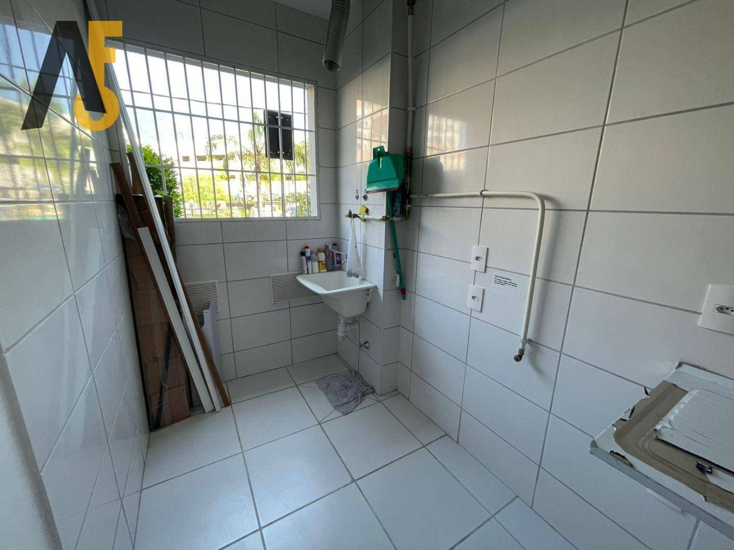 Apartamento à venda com 1 quarto, 44m² - Foto 6