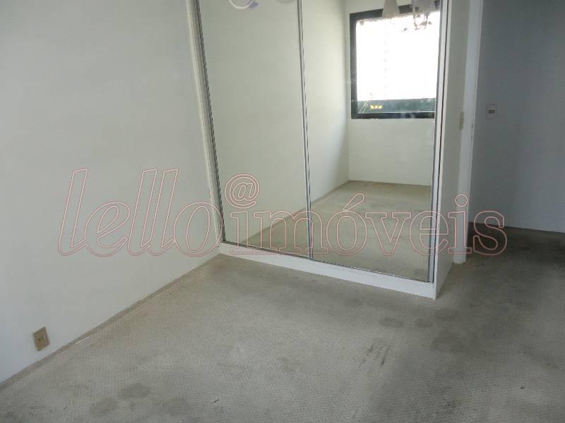 Apartamento para alugar com 4 quartos, 150m² - Foto 5