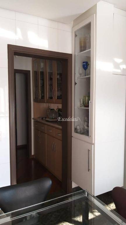 Apartamento à venda com 3 quartos, 144m² - Foto 21