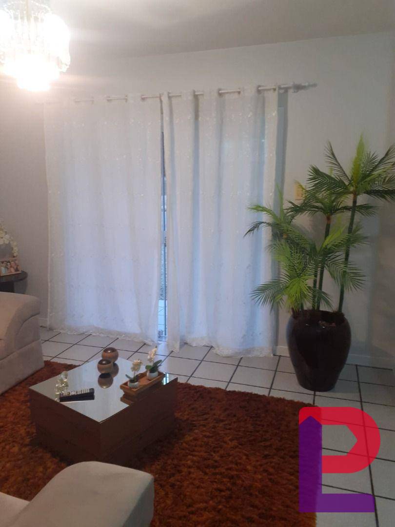 Casa à venda com 3 quartos, 600M2 - Foto 7