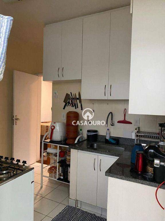 Apartamento à venda com 2 quartos, 75m² - Foto 3