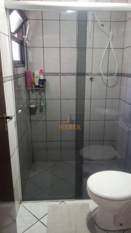 Sobrado à venda com 4 quartos, 204m² - Foto 72