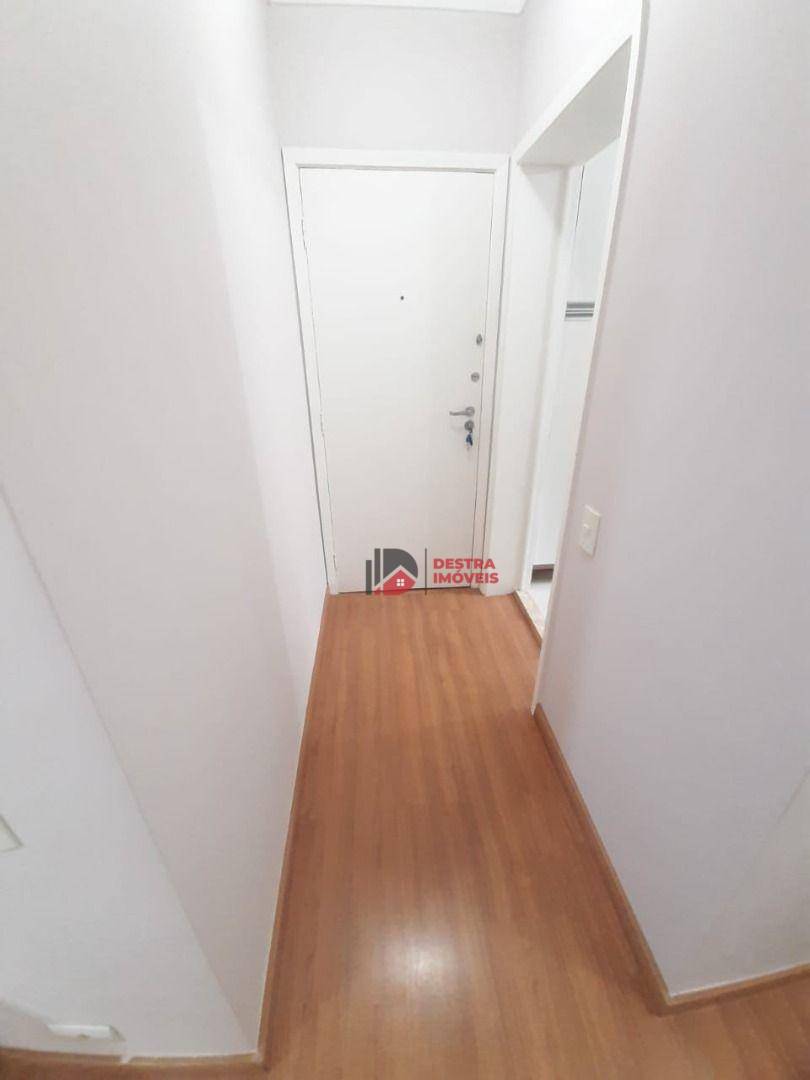 Apartamento à venda com 2 quartos, 60m² - Foto 7