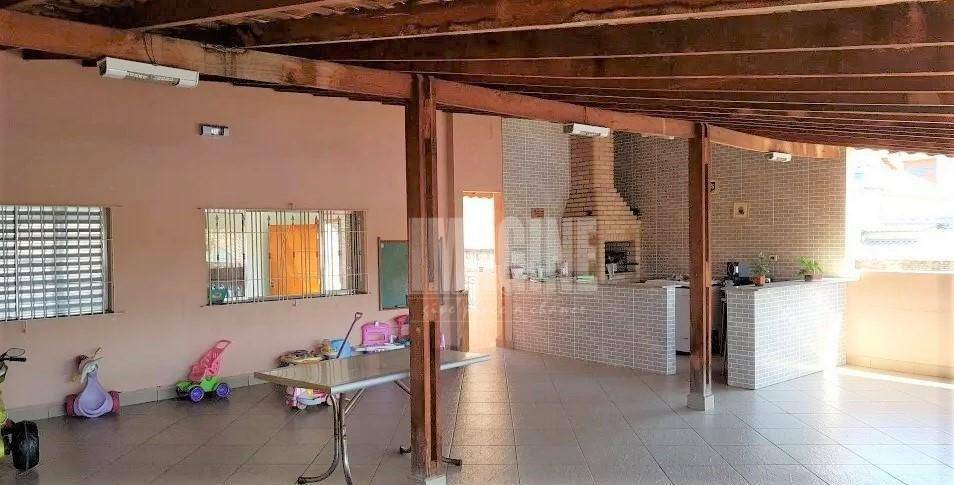 Casa à venda com 5 quartos, 440m² - Foto 1