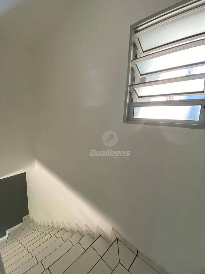 Sobrado à venda com 3 quartos, 280m² - Foto 19