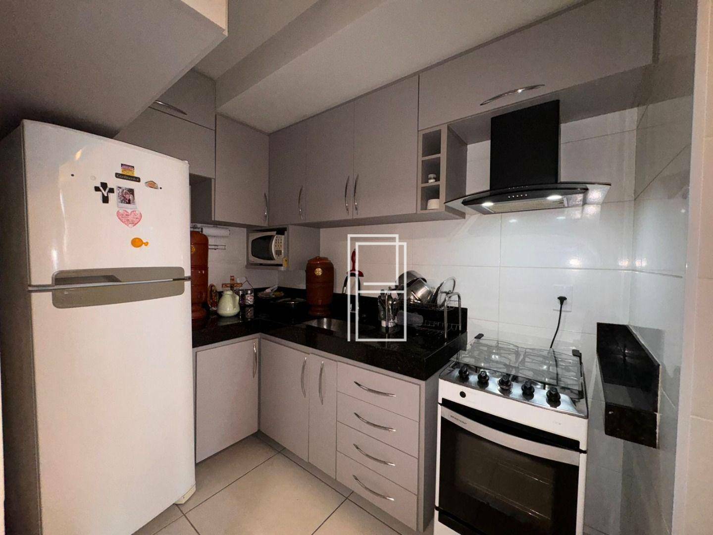 Apartamento à venda com 3 quartos, 78m² - Foto 7