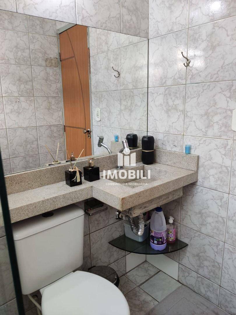 Apartamento à venda com 3 quartos, 76m² - Foto 15