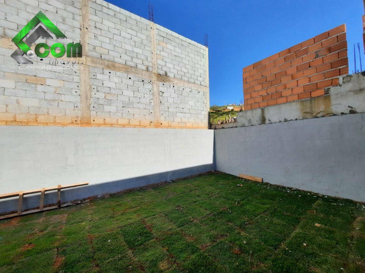 Casa à venda com 3 quartos, 116m² - Foto 12