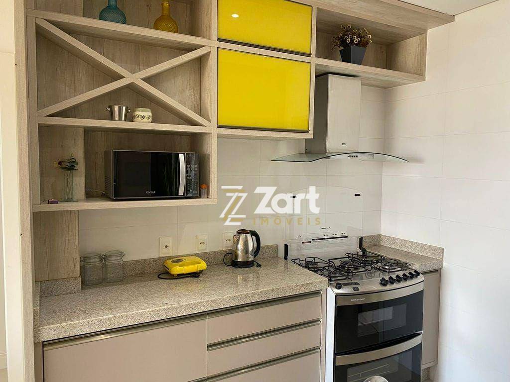 Apartamento à venda com 3 quartos, 130m² - Foto 3