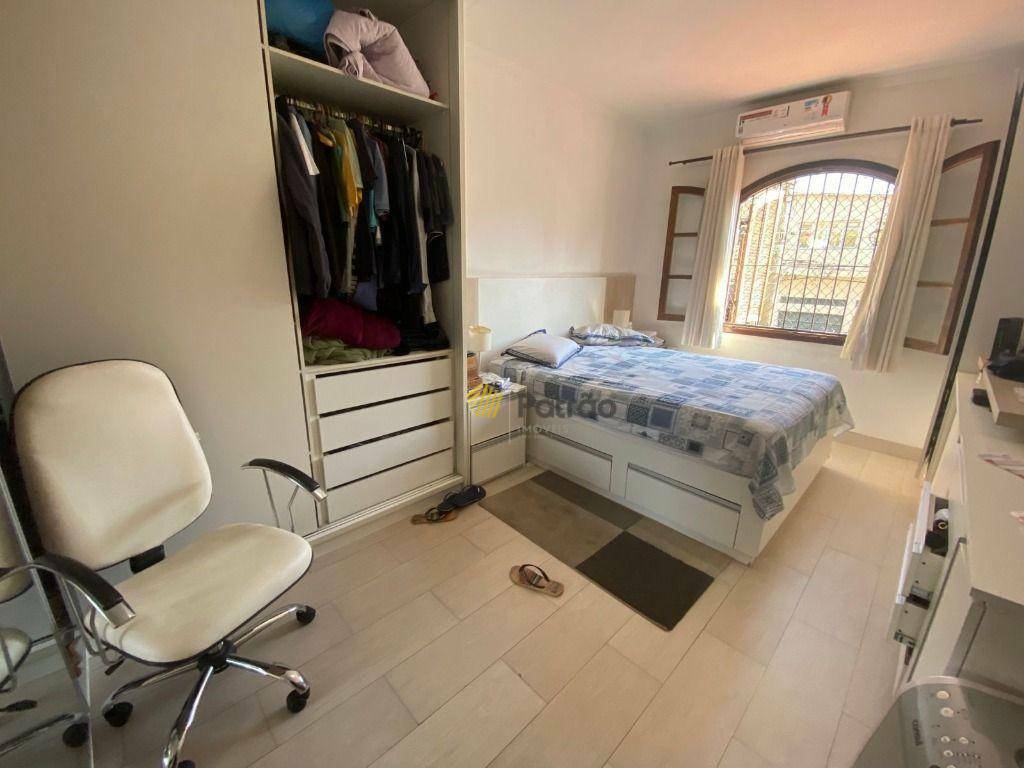 Sobrado à venda com 3 quartos, 284m² - Foto 30