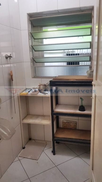 Casa à venda com 3 quartos, 180m² - Foto 25