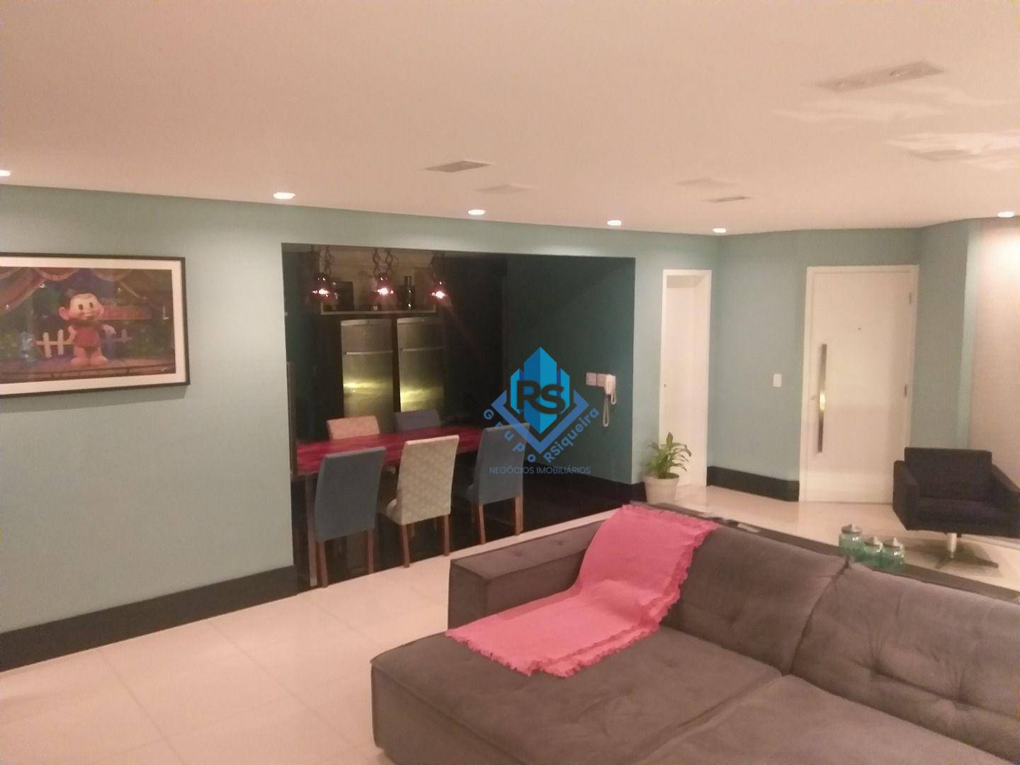 Apartamento à venda com 3 quartos, 145m² - Foto 8