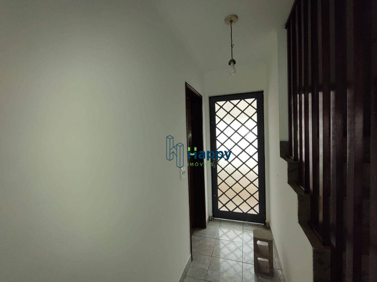 Casa à venda com 3 quartos, 200m² - Foto 17