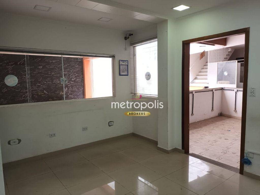 Sobrado à venda com 3 quartos, 280m² - Foto 1