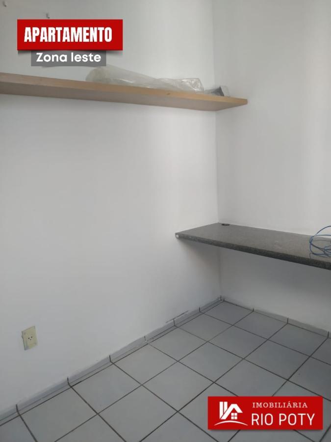 Apartamento à venda com 3 quartos, 57m² - Foto 5