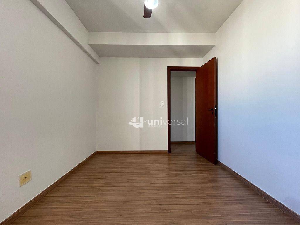 Cobertura para alugar com 3 quartos, 161m² - Foto 9