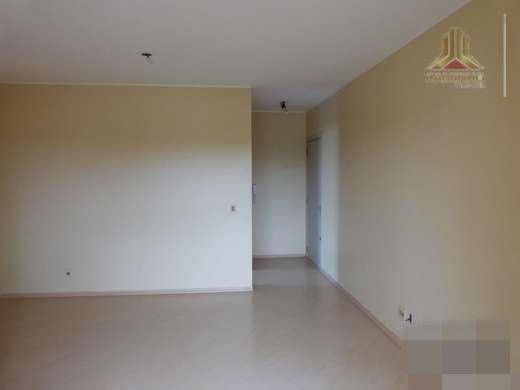 Apartamento à venda com 3 quartos, 76m² - Foto 5