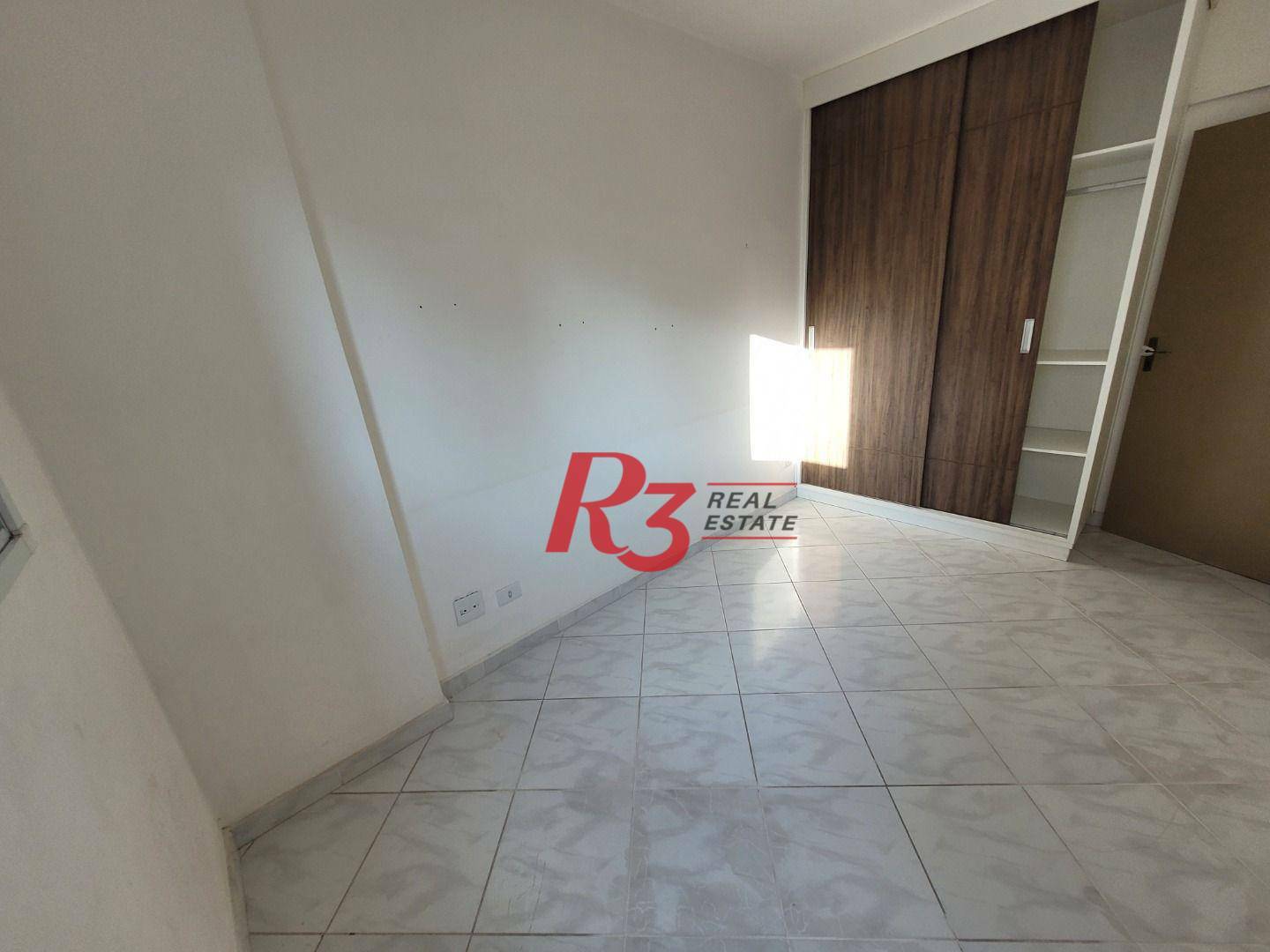 Apartamento à venda com 2 quartos, 68m² - Foto 11