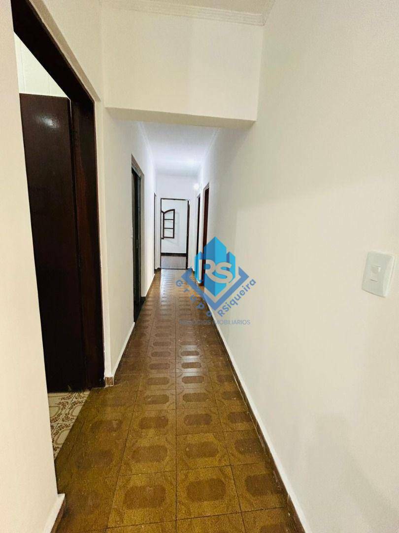 Casa para alugar com 3 quartos, 185m² - Foto 15