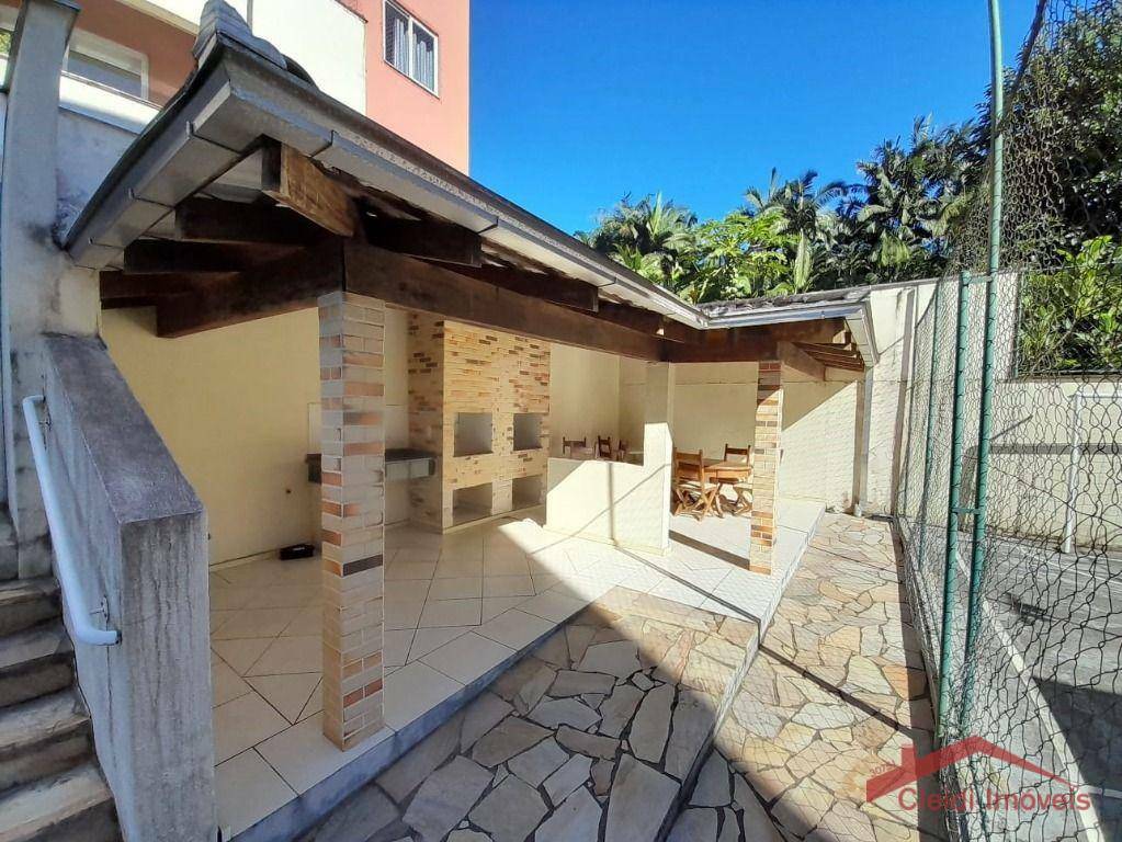 Apartamento à venda com 2 quartos, 110m² - Foto 13