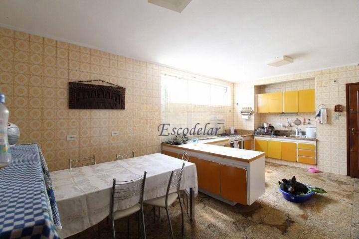 Apartamento à venda com 4 quartos, 187m² - Foto 7