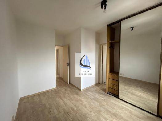 Apartamento à venda com 2 quartos, 60m² - Foto 6