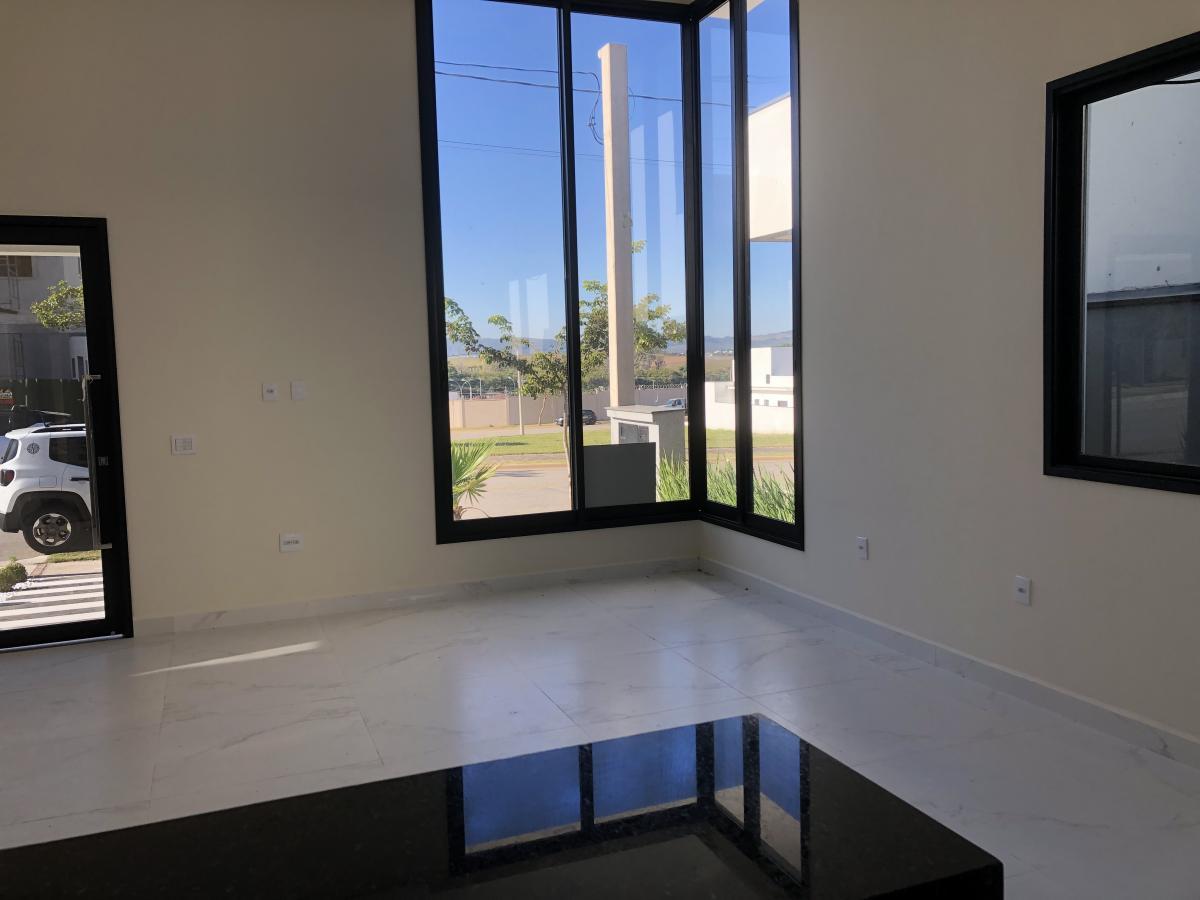 Casa de Condomínio à venda com 3 quartos, 306m² - Foto 5