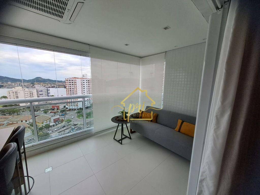 Apartamento à venda com 3 quartos, 166m² - Foto 3