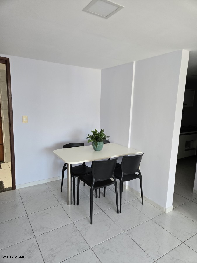 Apartamento para alugar com 2 quartos, 60m² - Foto 4