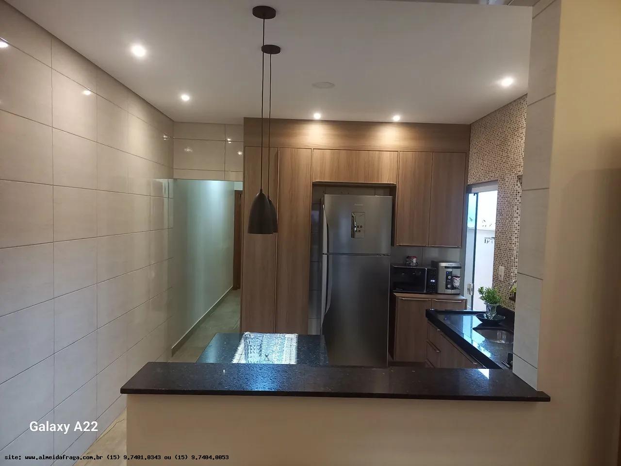 Casa à venda com 2 quartos, 100m² - Foto 8