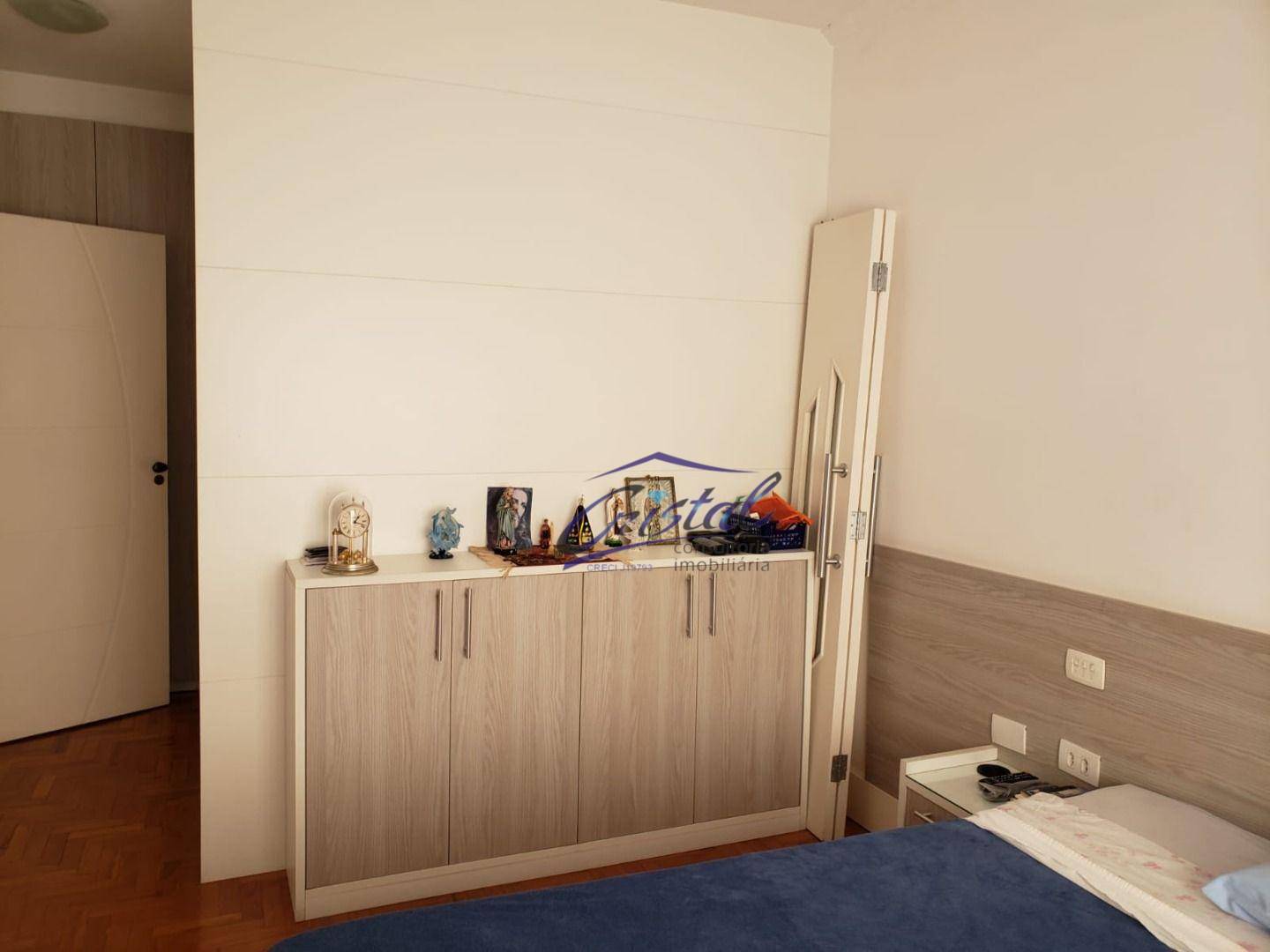 Apartamento à venda com 3 quartos, 94m² - Foto 11