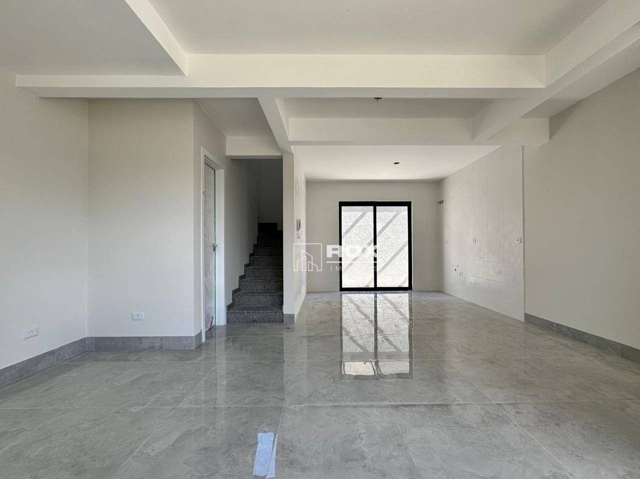 Sobrado à venda com 3 quartos, 133m² - Foto 1