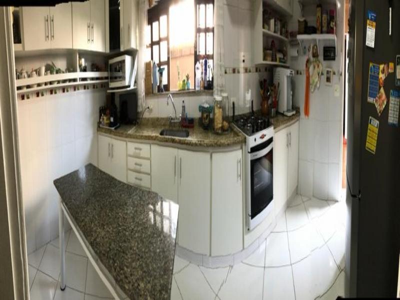 Sobrado à venda com 3 quartos, 240m² - Foto 5