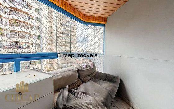 Apartamento à venda com 3 quartos, 98m² - Foto 4