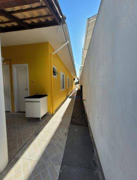 Casa à venda com 4 quartos, 220m² - Foto 21