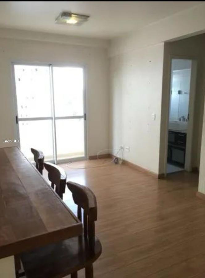 Apartamento à venda com 2 quartos, 57m² - Foto 2