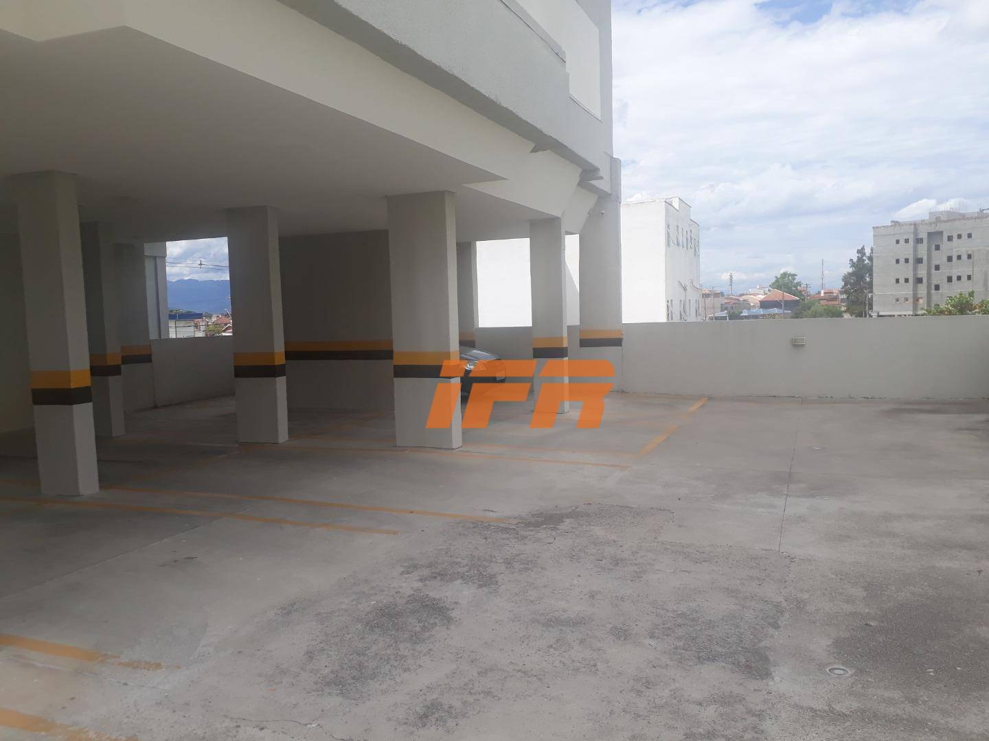 Apartamento à venda com 3 quartos, 85m² - Foto 18