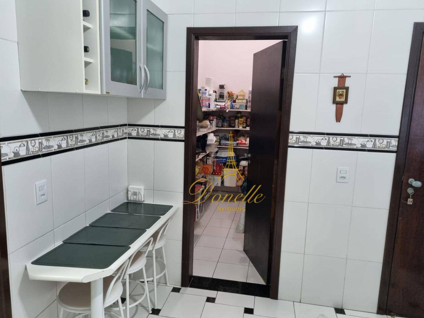 Casa de Condomínio à venda com 3 quartos, 280m² - Foto 29