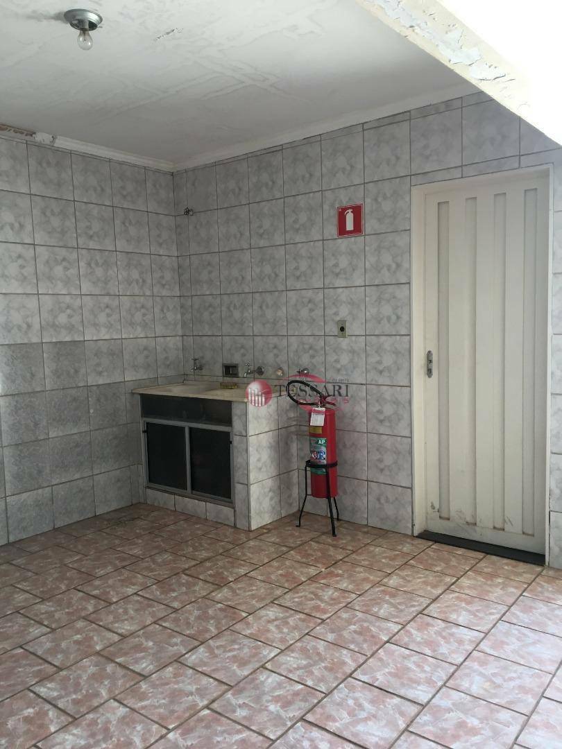 Casa à venda com 3 quartos, 188m² - Foto 11