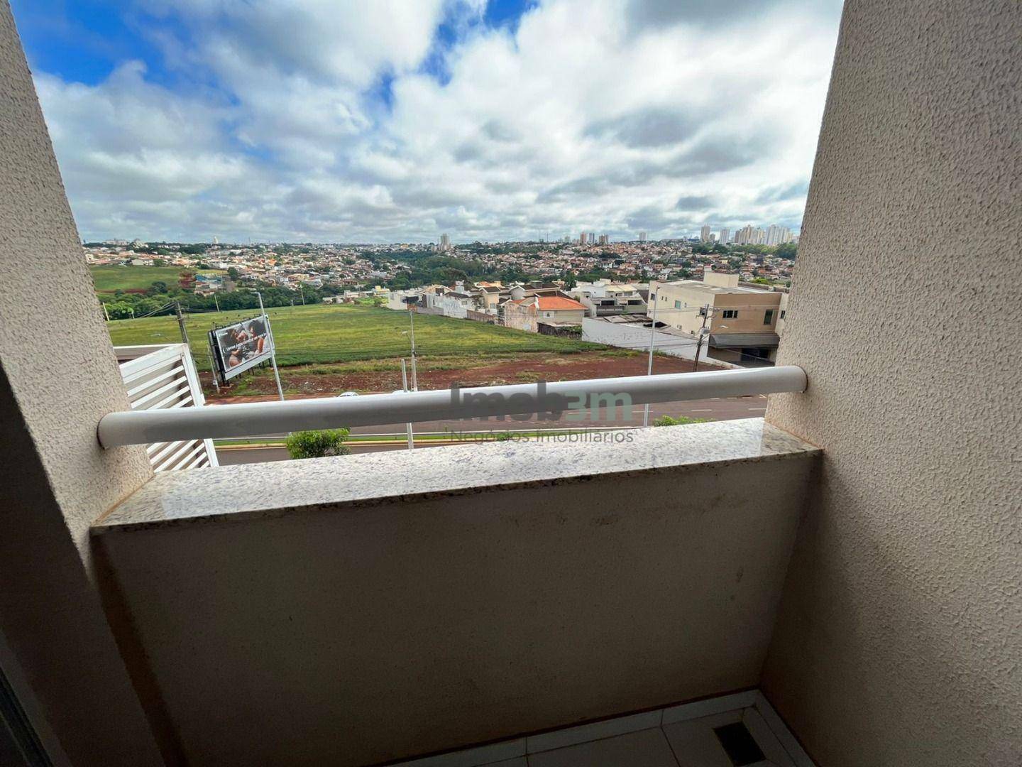 Apartamento à venda com 3 quartos, 66m² - Foto 14