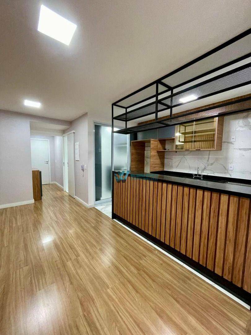 Apartamento à venda com 2 quartos, 70m² - Foto 8