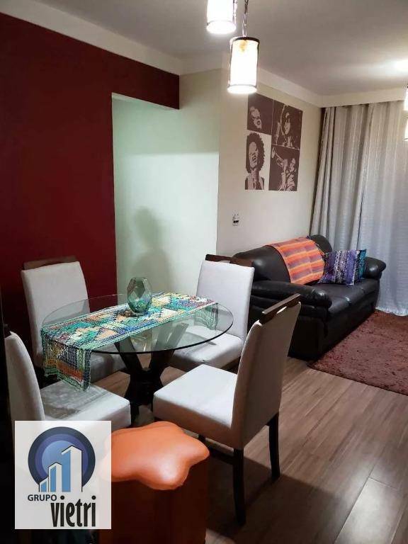 Apartamento à venda com 2 quartos, 60m² - Foto 4