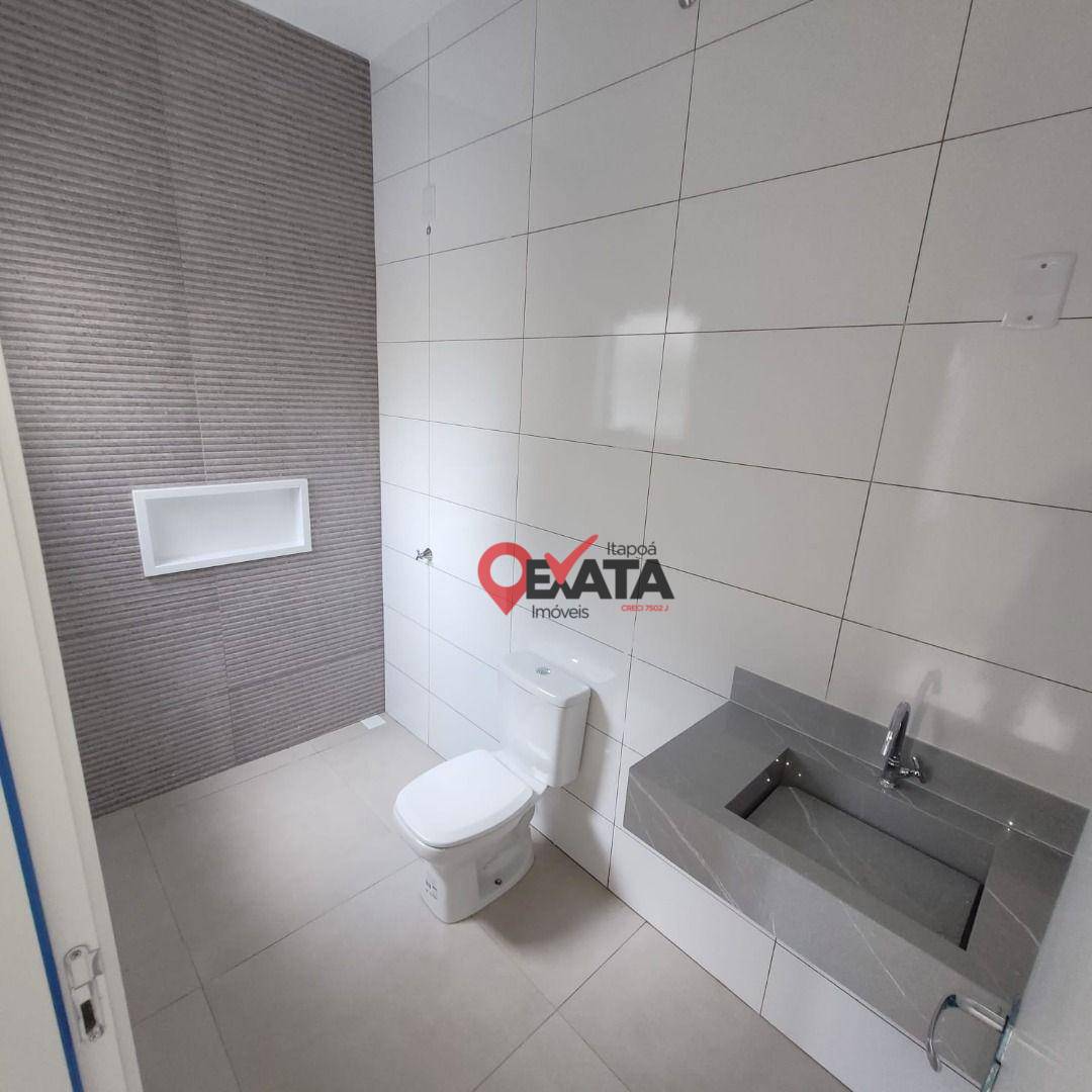 Casa à venda com 3 quartos, 67m² - Foto 14