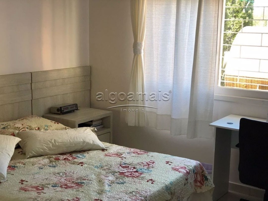 Casa à venda com 4 quartos, 120m² - Foto 19