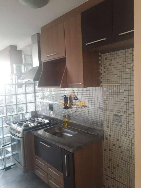 Apartamento à venda com 2 quartos, 50m² - Foto 15