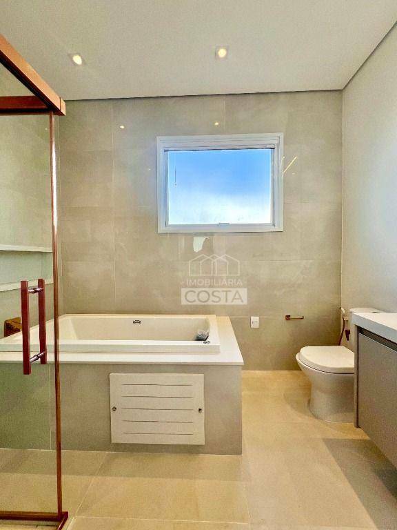 Casa de Condomínio à venda com 4 quartos, 600m² - Foto 41