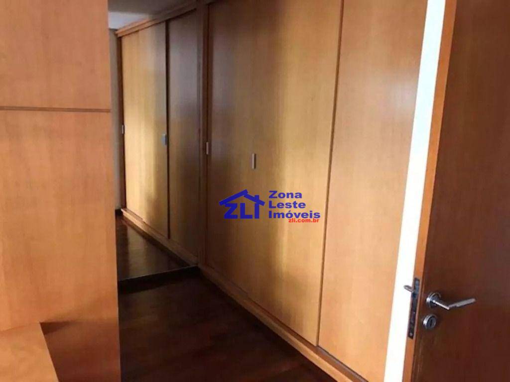 Casa para alugar com 4 quartos, 927m² - Foto 46