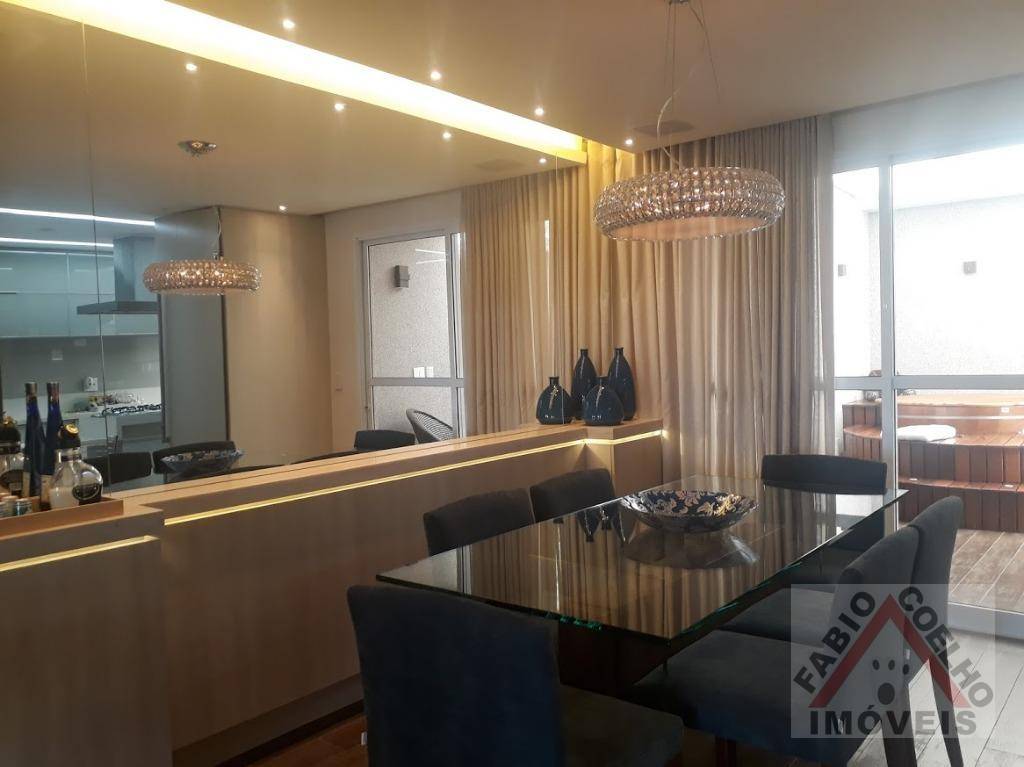 Sobrado à venda com 4 quartos, 240m² - Foto 3