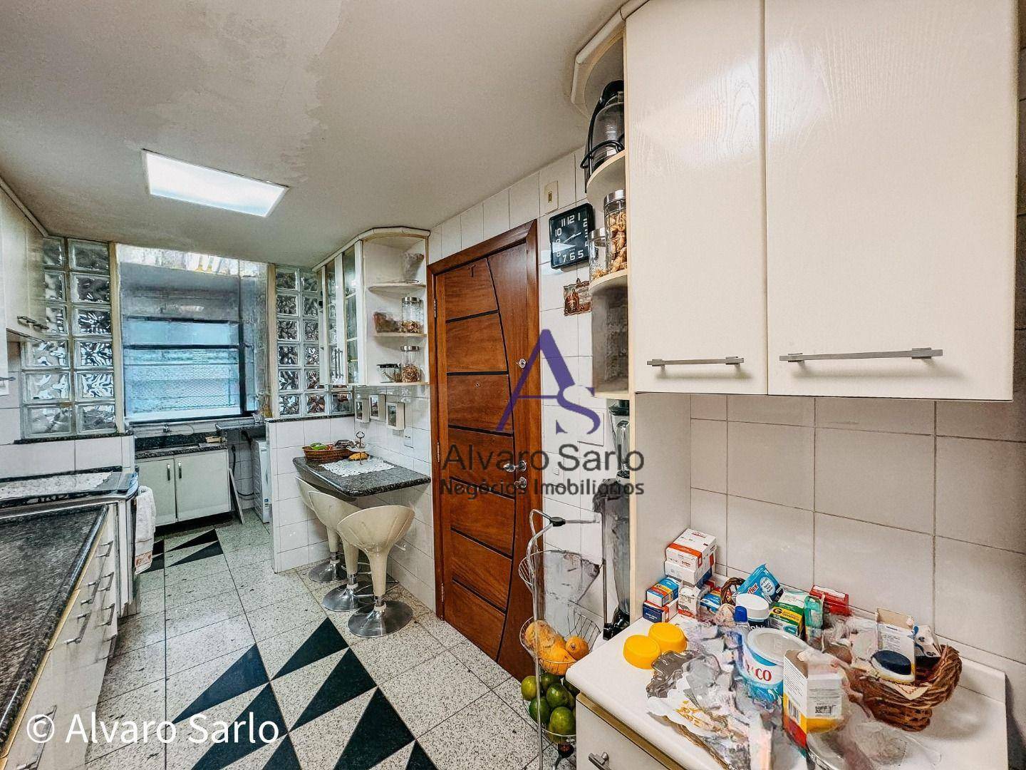 Apartamento à venda com 3 quartos, 115m² - Foto 14