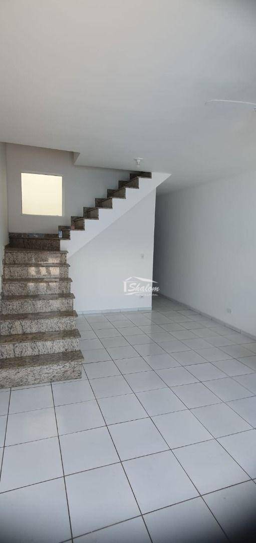 Sobrado à venda com 3 quartos, 111m² - Foto 3